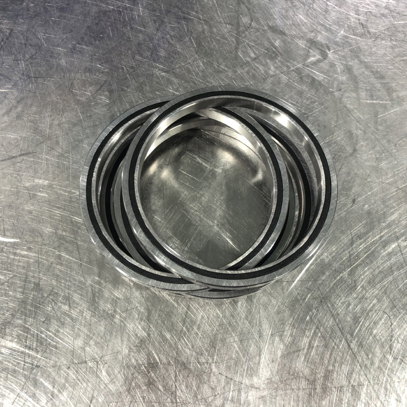 交叉滾子軸承的清潔與維護(hù)方法