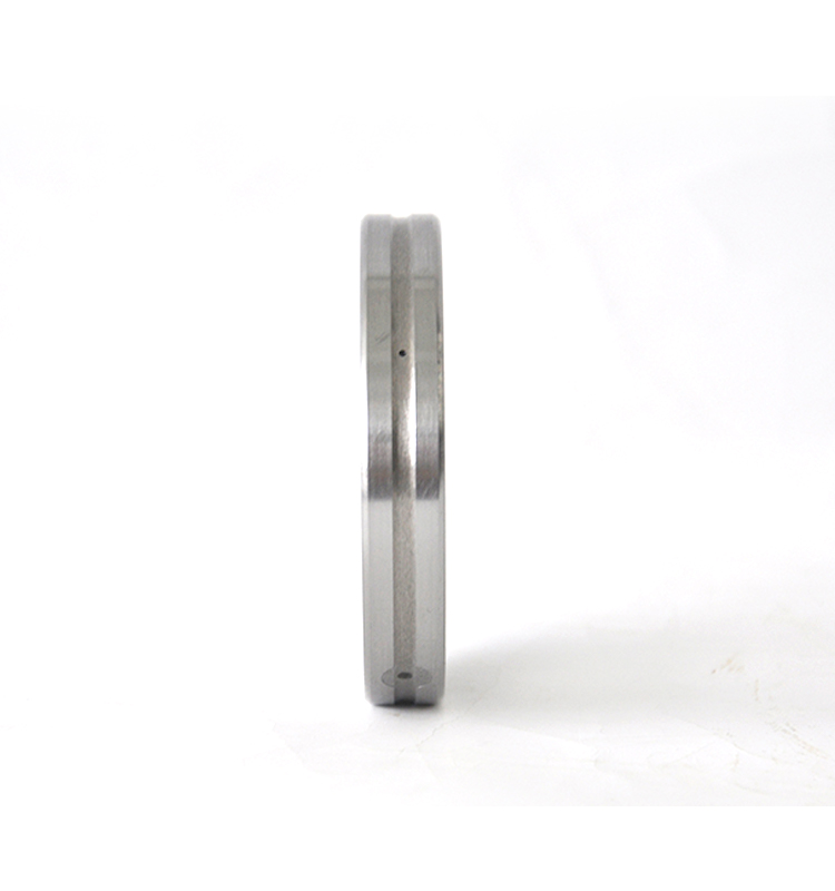 交叉滾子軸承的結(jié)構(gòu)特點(diǎn)是什么？