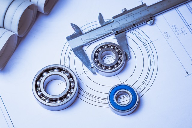 角接觸球軸承的預(yù)負(fù)荷應(yīng)該加多大？